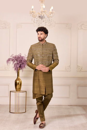 Rajvardhan Mehandi Indo Western